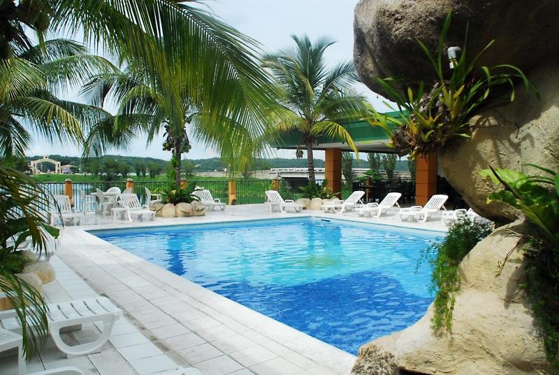 Best Western Peten Esplendido Hotel & Conference Center