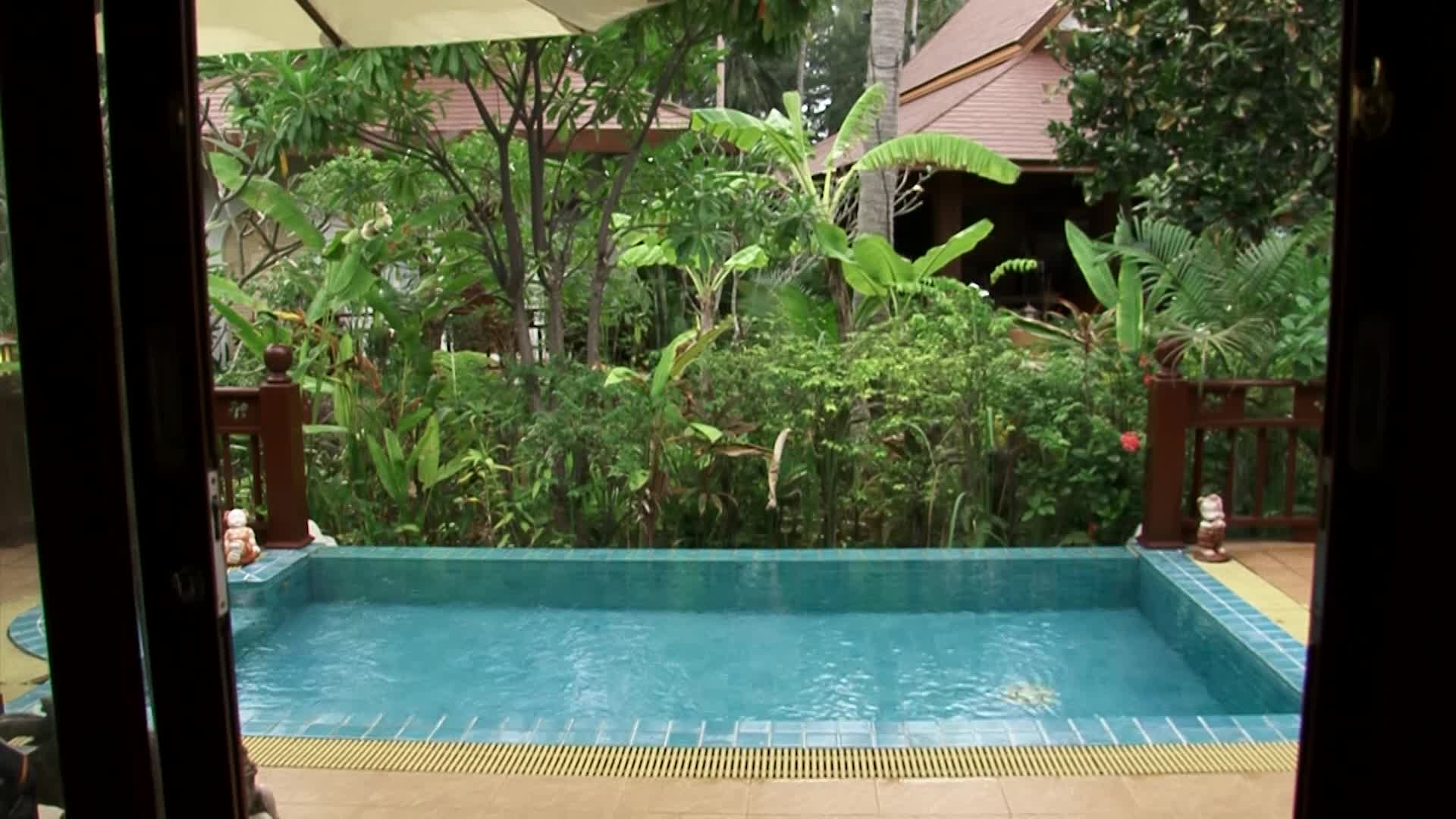 Kanok Buri Resort