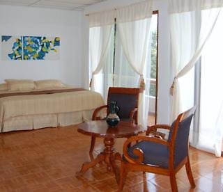 Casa Natura Galapagos  Hotel & Lodge