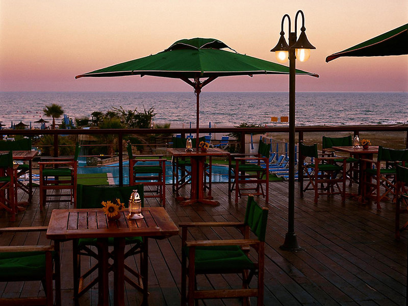 Lordos Beach Hotel & Spa