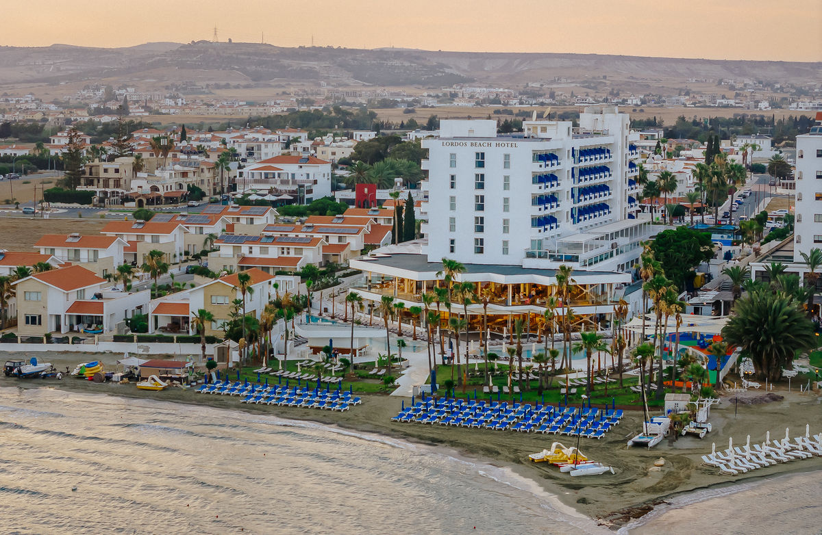 Lordos Beach Hotel & Spa