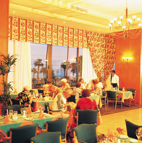 Sun Hall Hotel