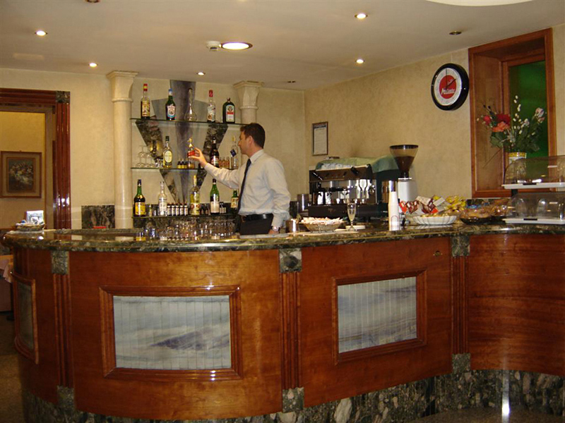 Phi Hotel Ambra