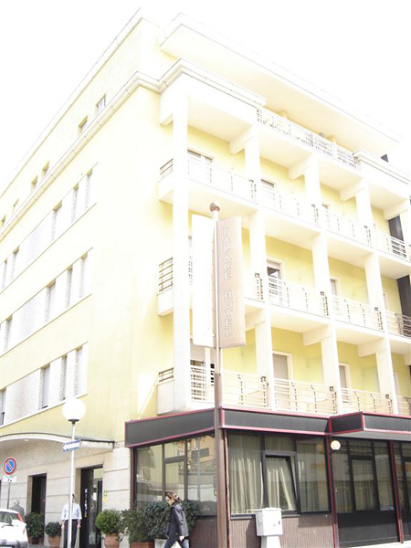 Phi Hotel Ambra