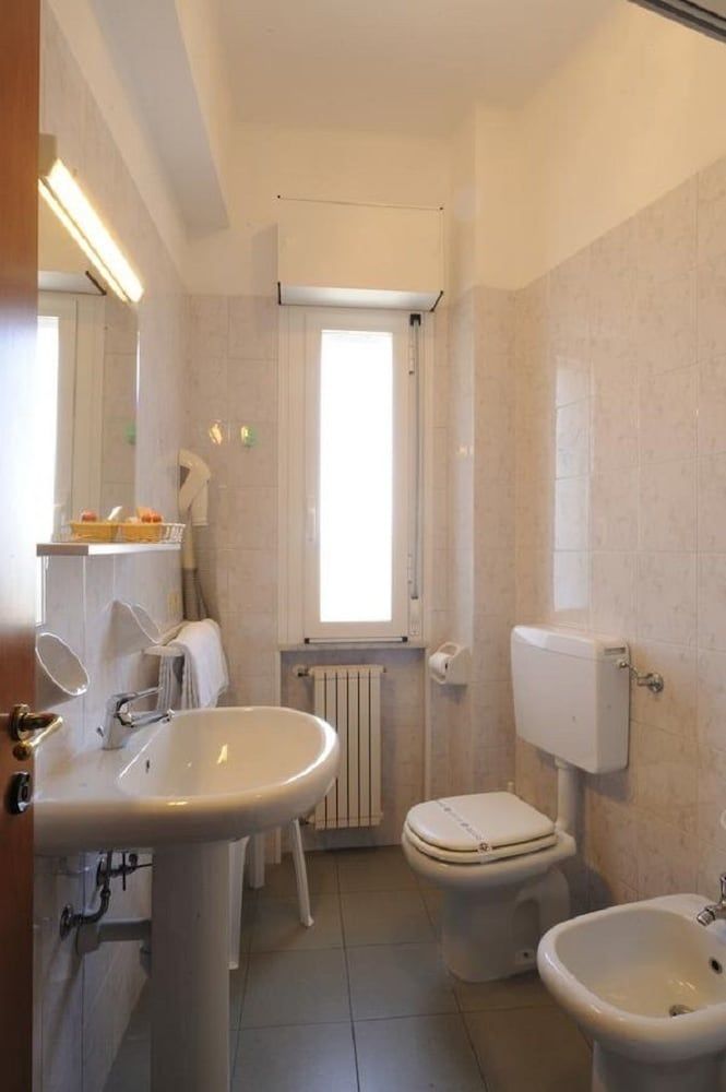 Hotel Tritone