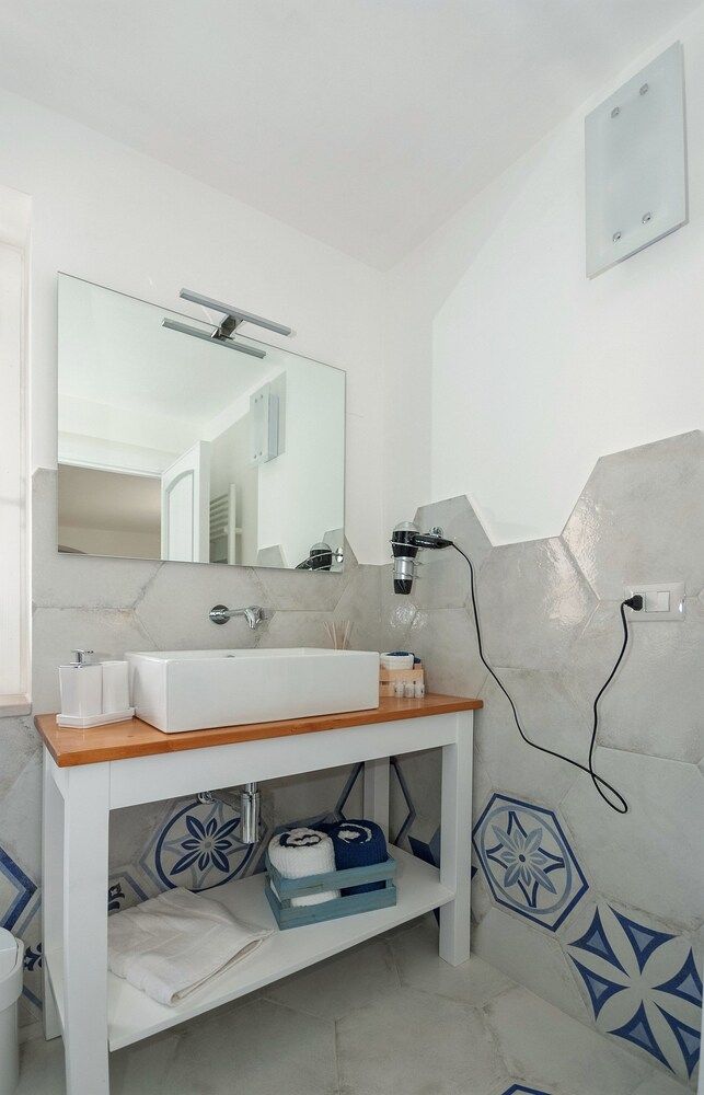 Dimora Mediterranea Bed & Breakfast