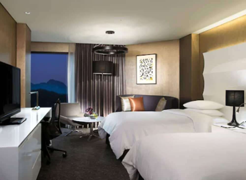 Swiss Grand Hotel Seoul
