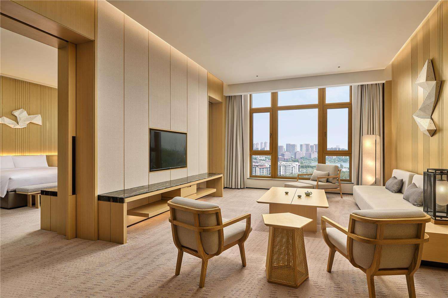 Secan Hotel Qingdao, Curio Collection by Hilton