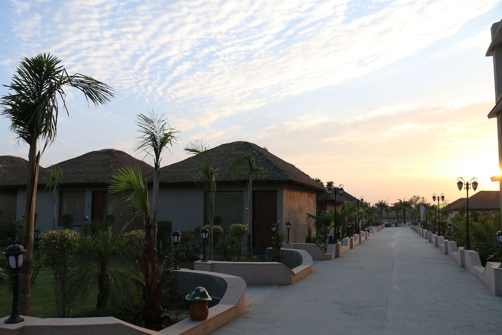 The Grand Resort Corbett