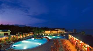Le Mandrelle Beach Resort