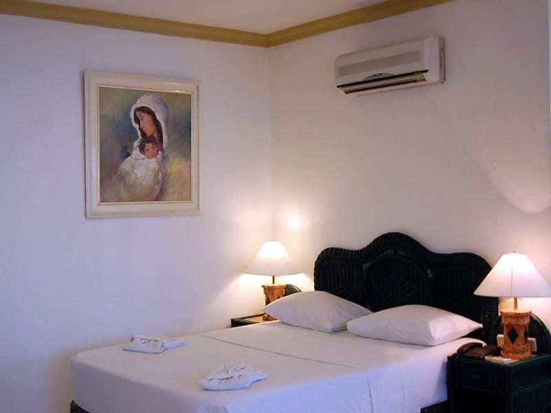 Paradise Garden Resort Hotel & Convention Center