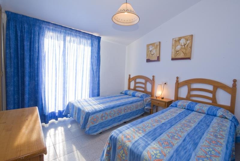 Apartamentos Sol y Mar 3000