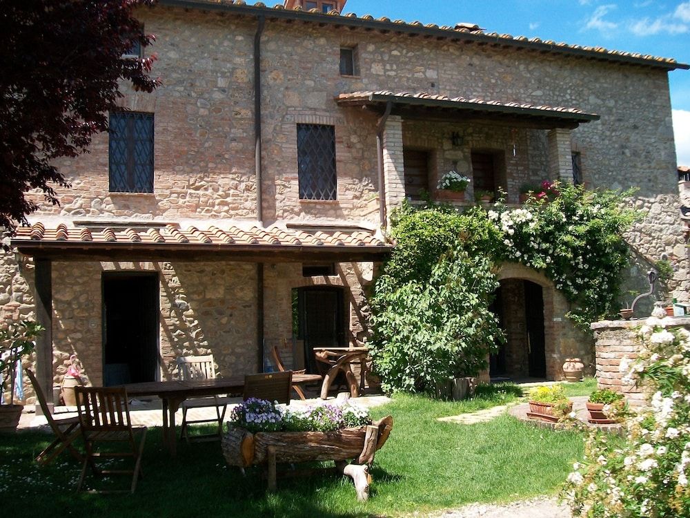 Palazzo a Merse B&B