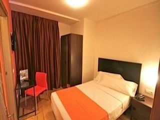 Kubik Hotel