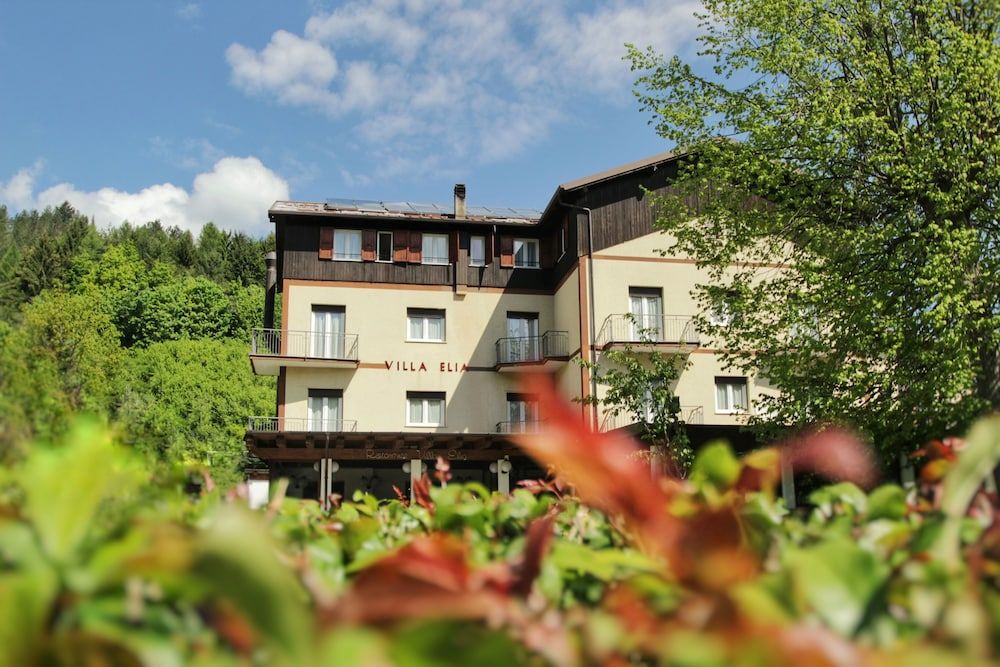 Villa Elia