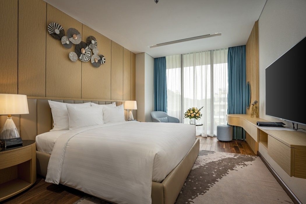 Wyndham Grand Flamingo CatBa