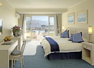 Simon’s Town Quayside Hotel
