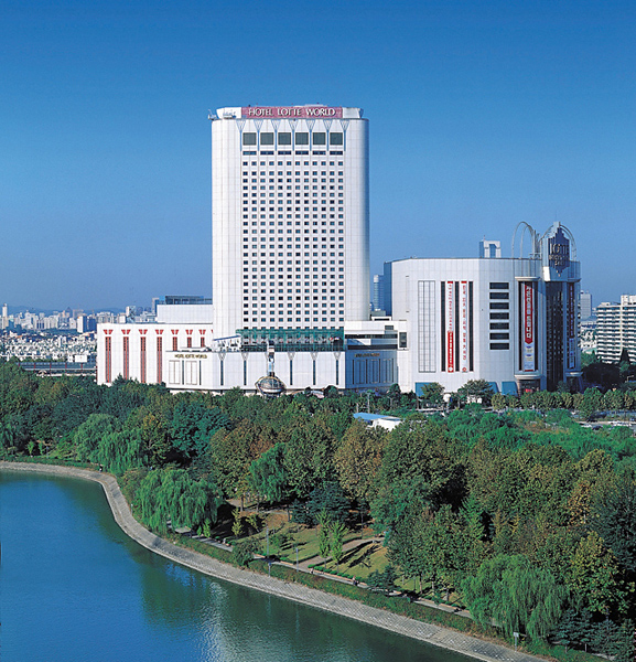 LOTTE Hotel World