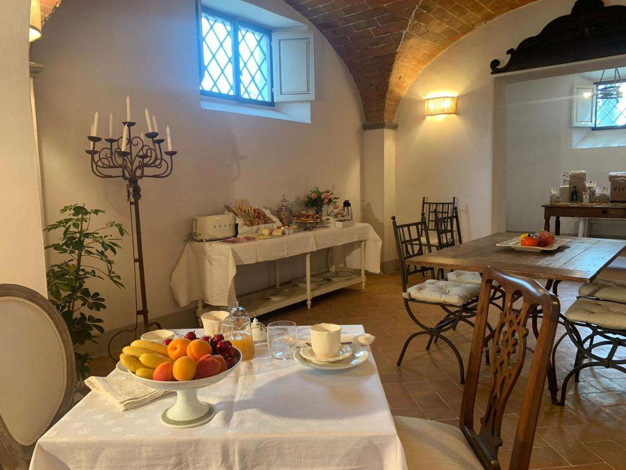 Country B&B Corniola