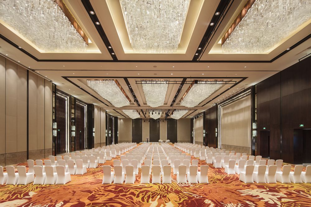 HUALUXE™ Hotels & Resorts ZHANGJIAKOU