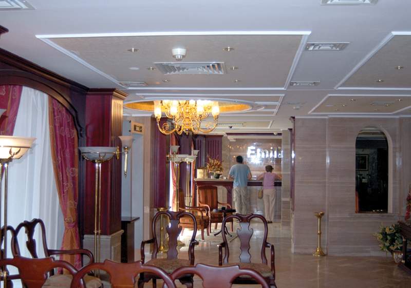 Emilio Hotel