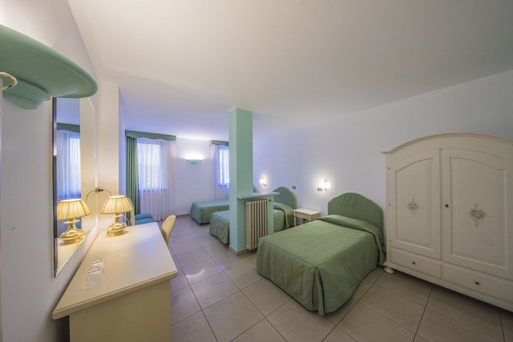 Hotel Ristornte Continental