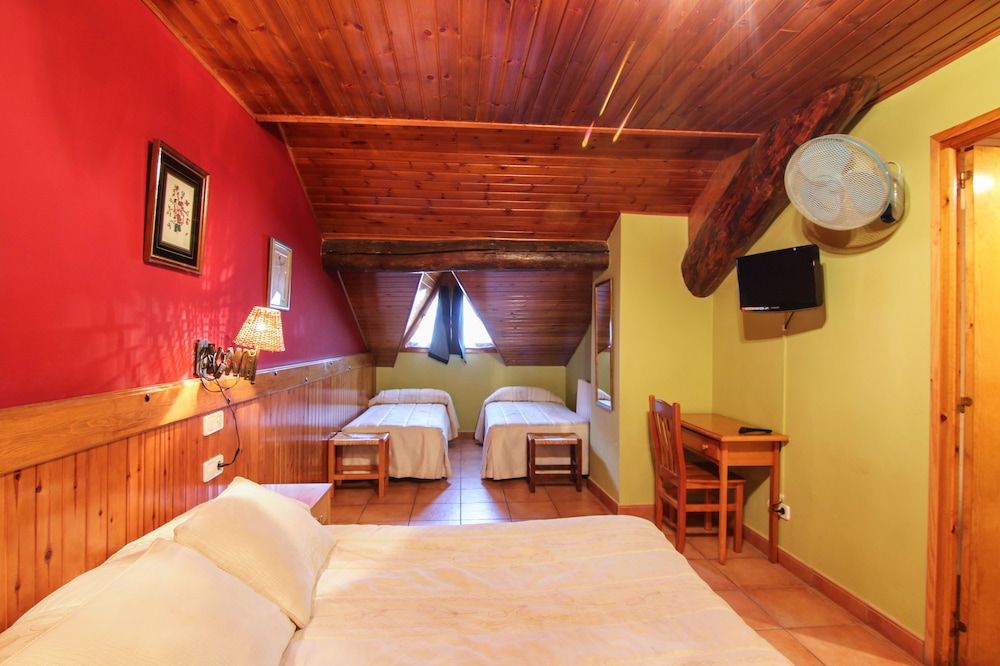 Roch Hotel