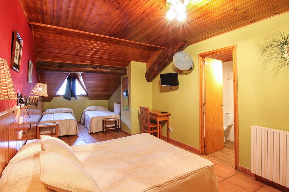 Roch Hotel