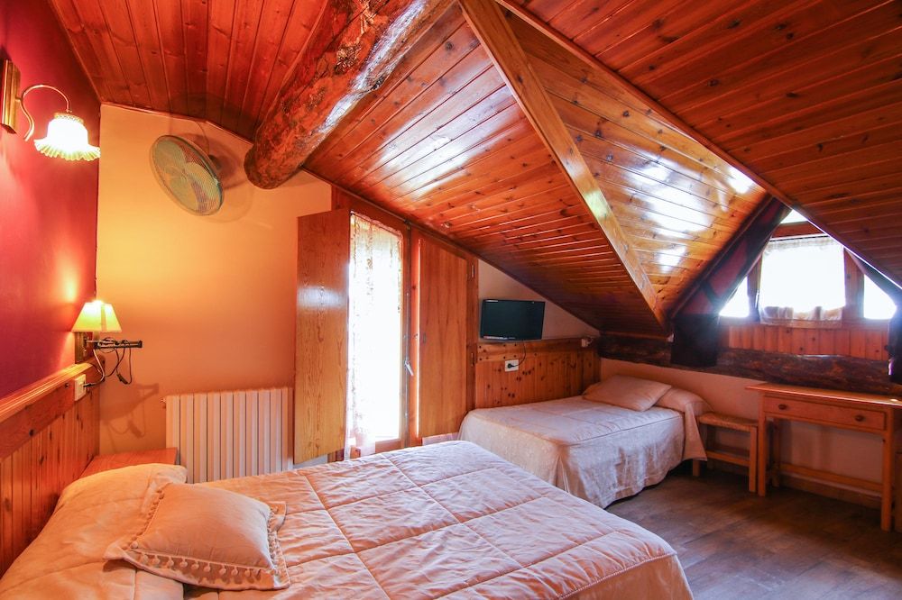 Roch Hotel