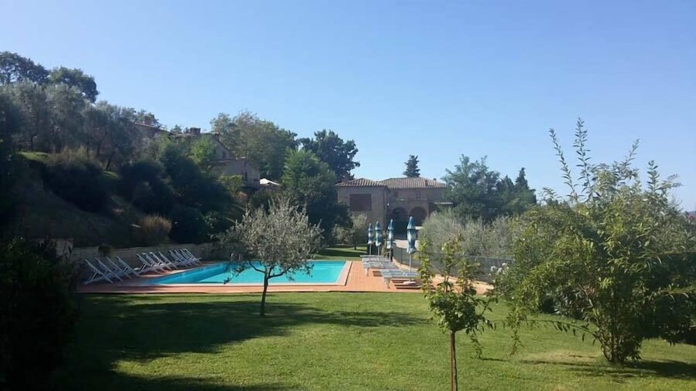 Casale Giulia