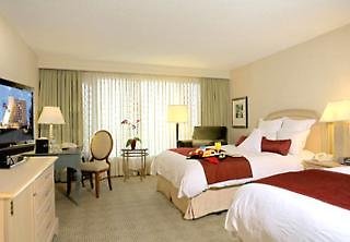 Renaissance Concourse Atlanta Airport Hotel