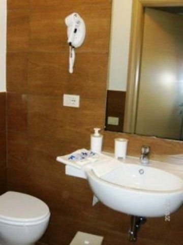 Cornelia Resort Affitta Camere
