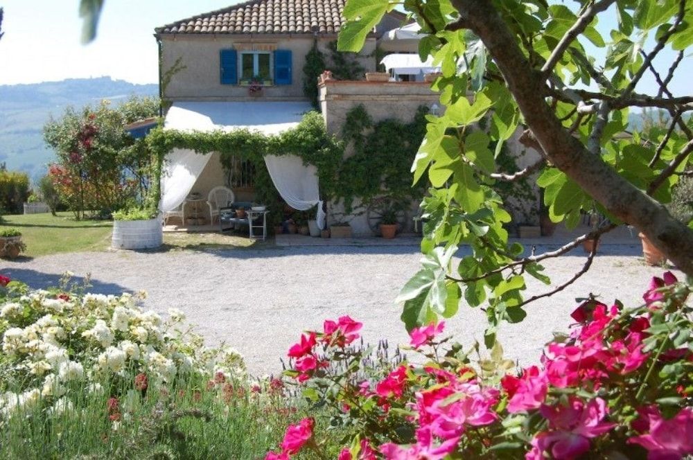 Vento di Rose  bed and breakfast