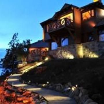 Charming Residences & Suites with Private Spa