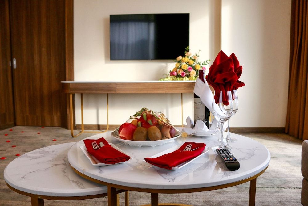 Muong Thanh Luxury Ha Long Centre Hotel