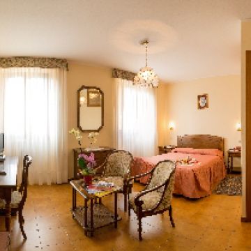 Hotel Ristorante Combolo