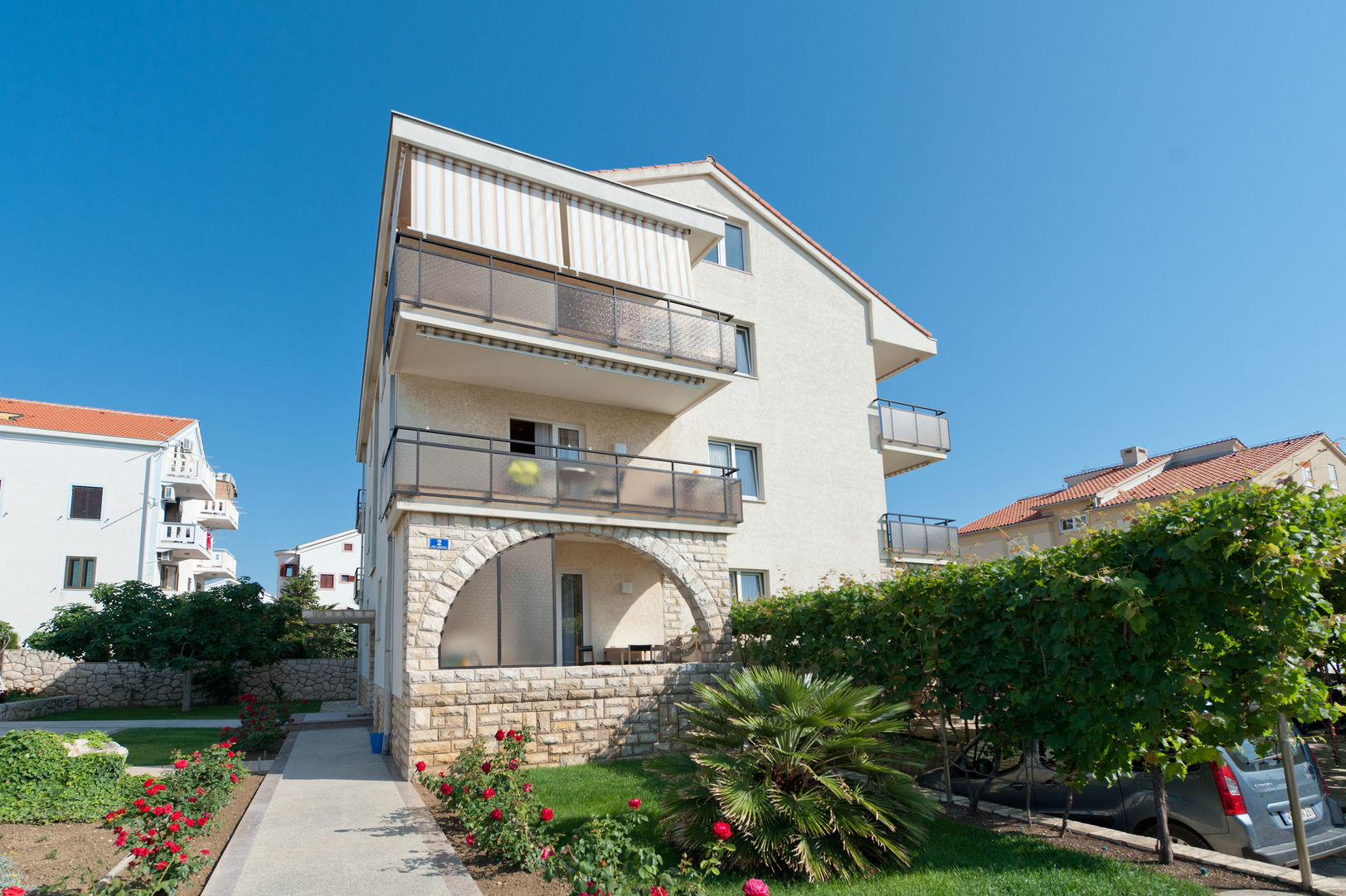 Studio Apartments Apolonia