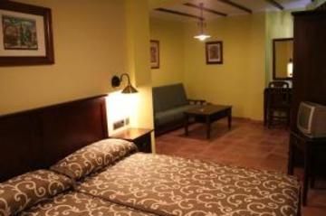 Hotel Tharsis