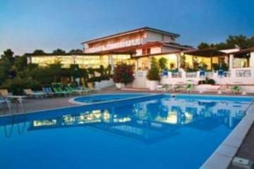 CALISPERA Hotel Villaggio