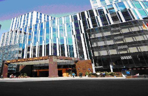 Golden Eagle Summit Hotel Kunming