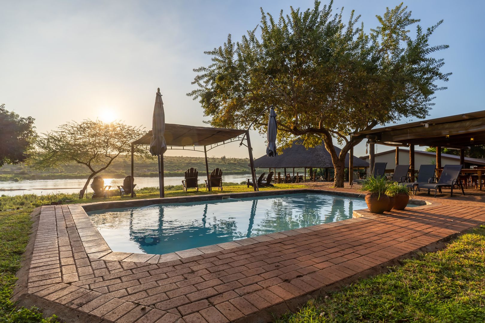 Crocodile Bridge Safari Lodge