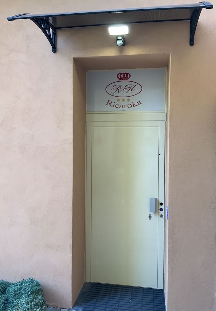 Ricaroka Hotel