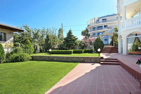 Alekta Hotel