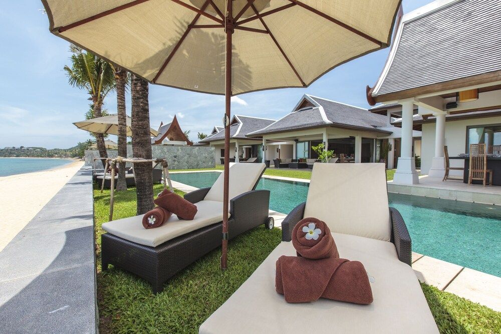 Miskawaan Beachfront Villas
