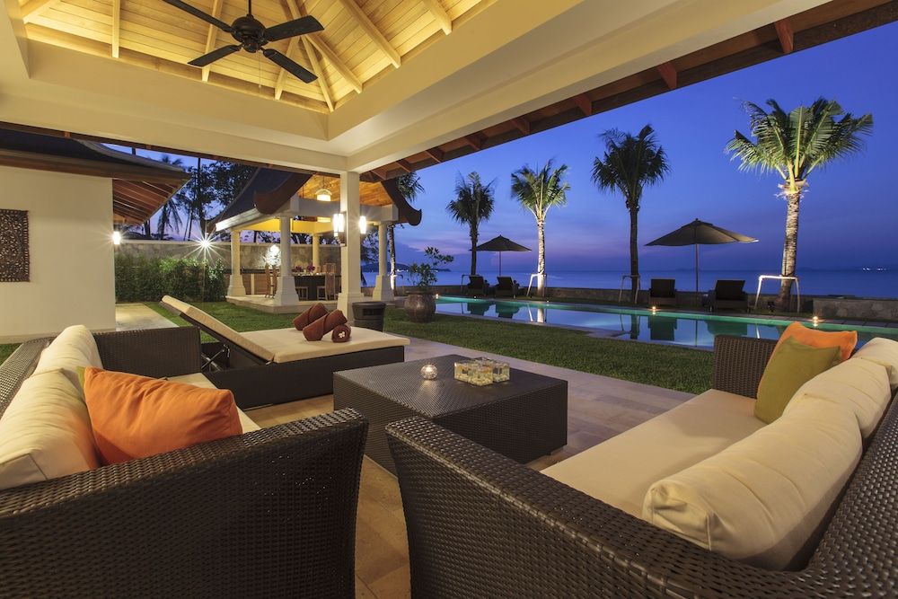 Miskawaan Beachfront Villas