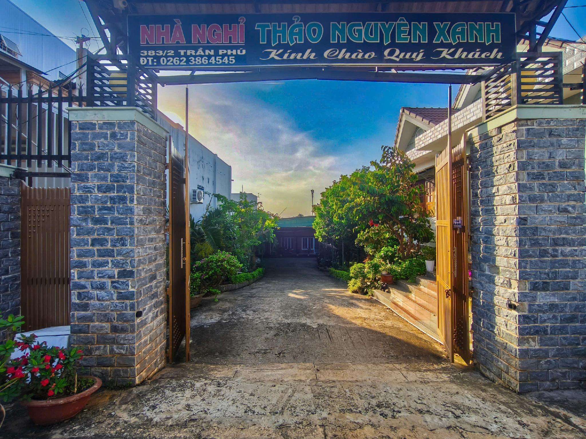 Nhà Nghi Thao Nguyên Xanh