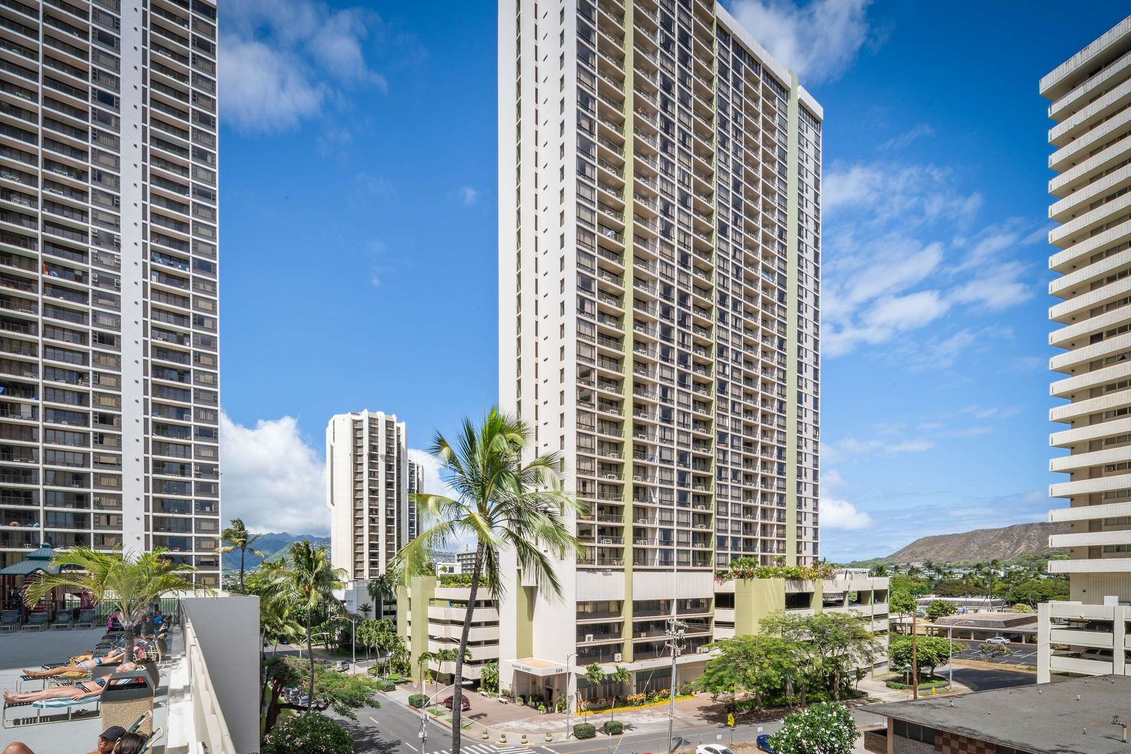 Waikiki Sunset Hotel Ocean View