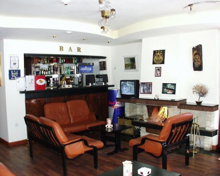 Victoria Hotel