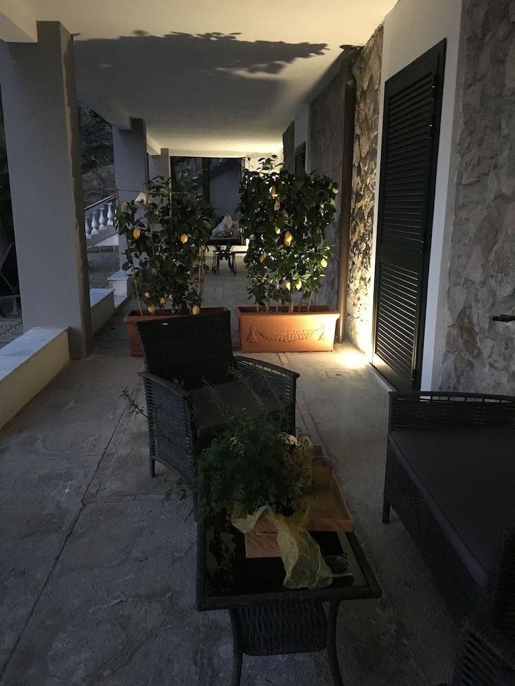 Poggio Miramare Luxury Home