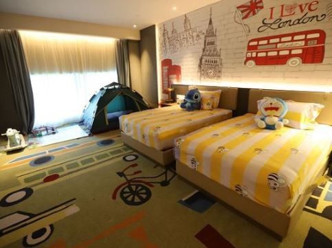 Baoxin Junlan Holiday Hotel